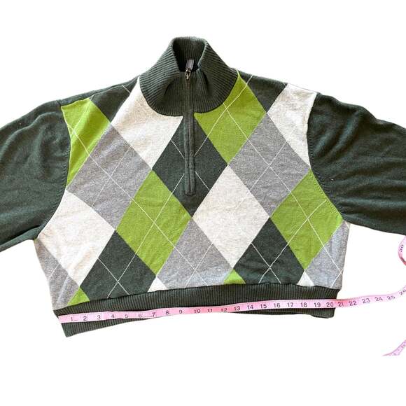 y2k plaid crop top | gilmore girls inspo | fall outfits | size large - Picture 9 of 10